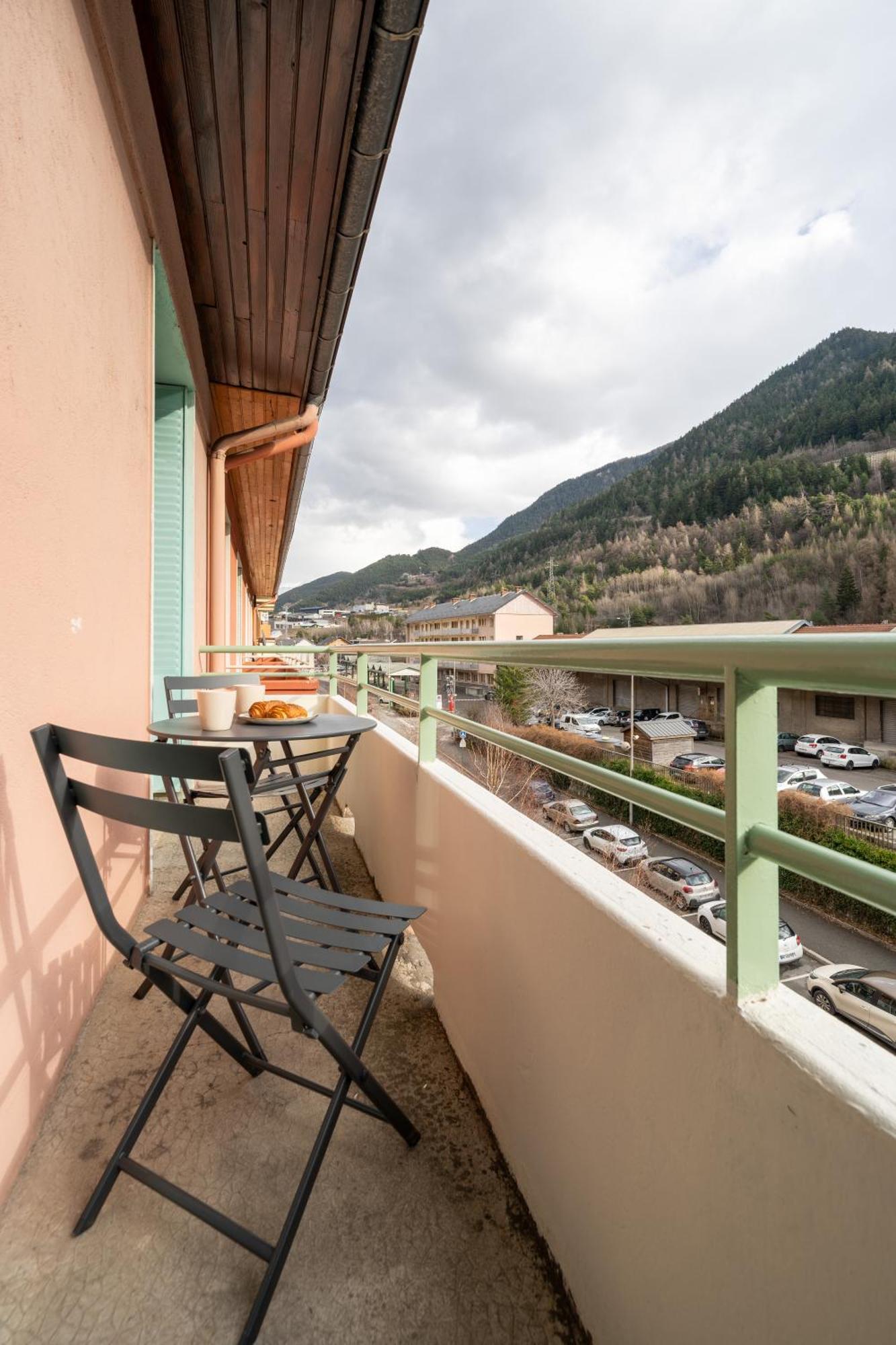 Appartement Le Modania - Modane Gare - A 15 Mn Des Pistes Extérieur photo